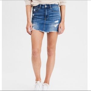 American Eagle mini skirt